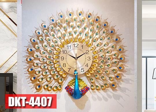 Đồng hồ treo tường trang trí chim công DKT4407